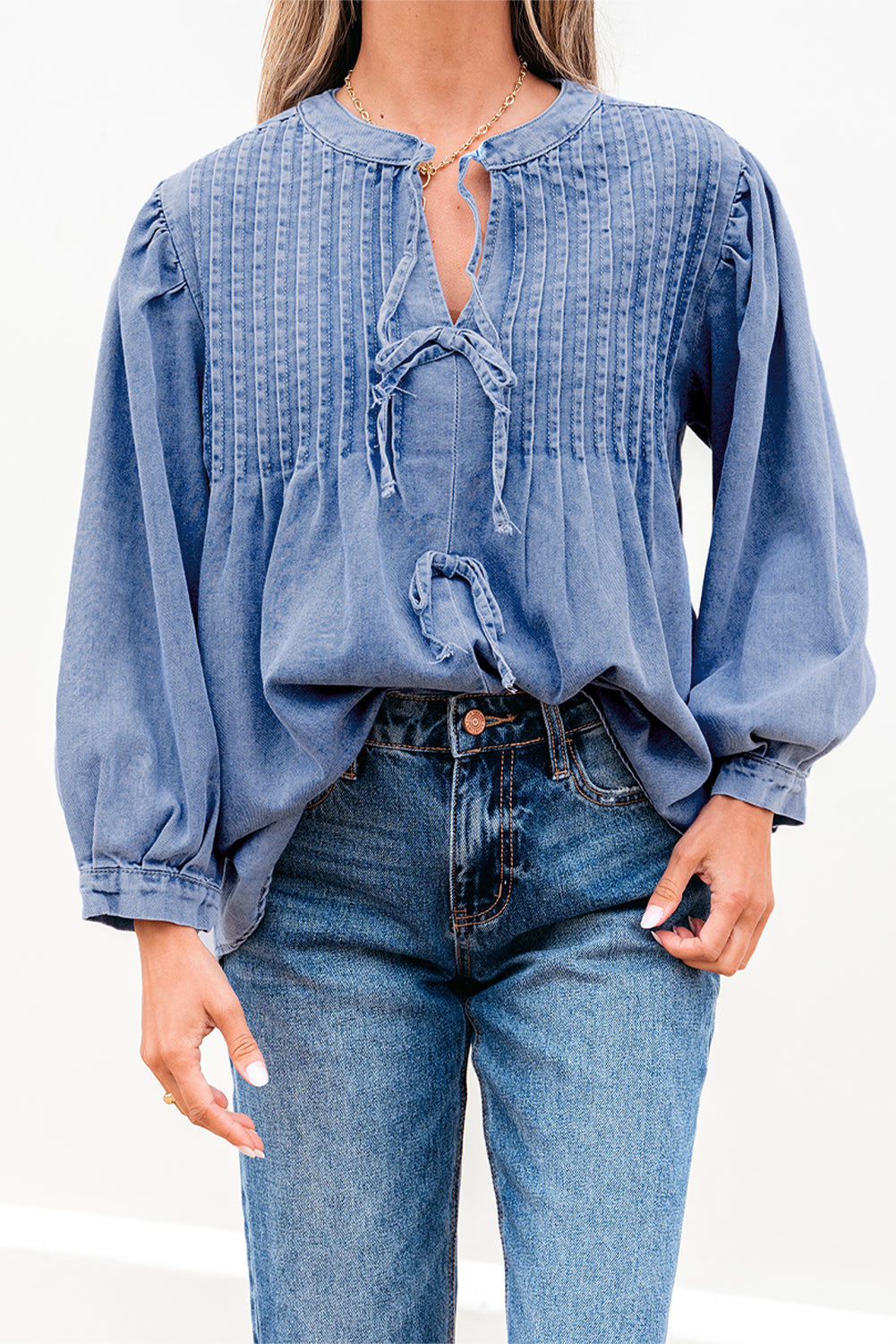 Myosotis Denim Front Pintuck Bow Tie Puff Sleeve Top